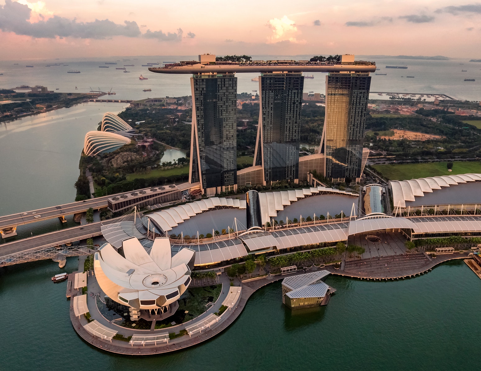 How to start a business in Singapore