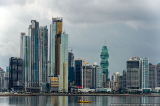 establishing a bank in Panama