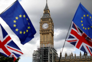 UK economy slowest since 2012, as Brexit and global worries weigh
